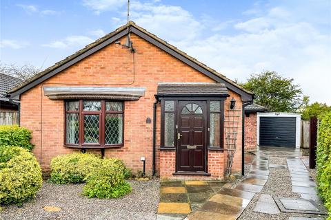 2 bedroom bungalow for sale, Columbine Close, Huntington, Chester, Cheshire, CH3