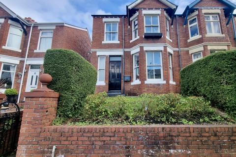 3 bedroom semi-detached house for sale, Gladstone Road, Barry