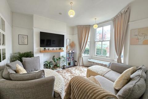 296 Gladstone Road, Barry, CF63 1NH