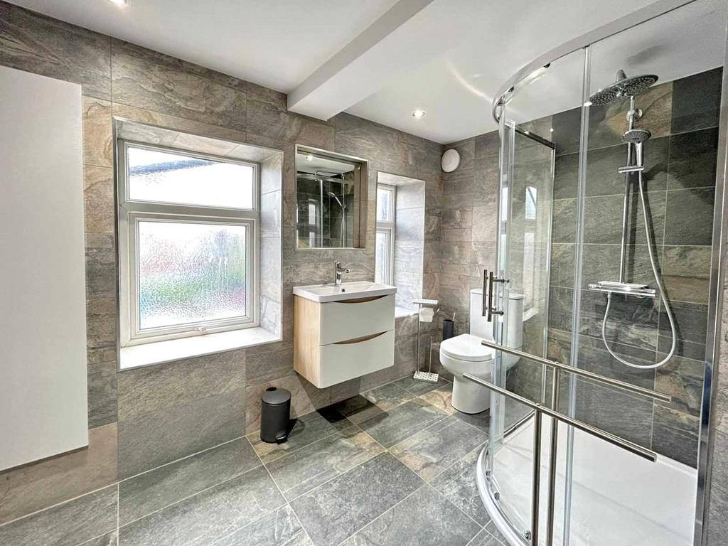 Apartment in Leeds, Little Woodhouse, Hyde Park - More