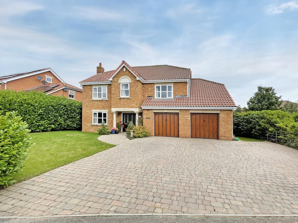 Manor Fields, Billingham, TS22 4 bed detached house £595,000