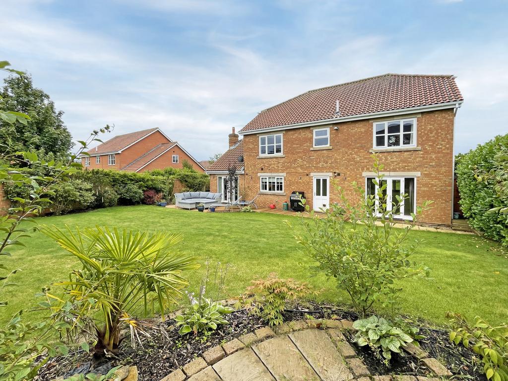 Manor Fields, Billingham, TS22 4 bed detached house £595,000