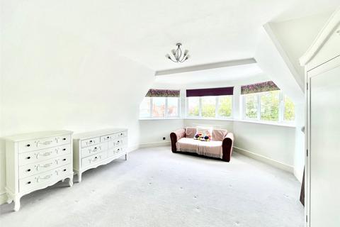 3 bedroom apartment for sale, Grange Gardens, Furness Road, Eastbourne, East Sussex, BN20