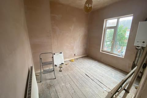 2 bedroom terraced house for sale - Silverdale, Rosmead Street, Hull, Yorkshire, HU9