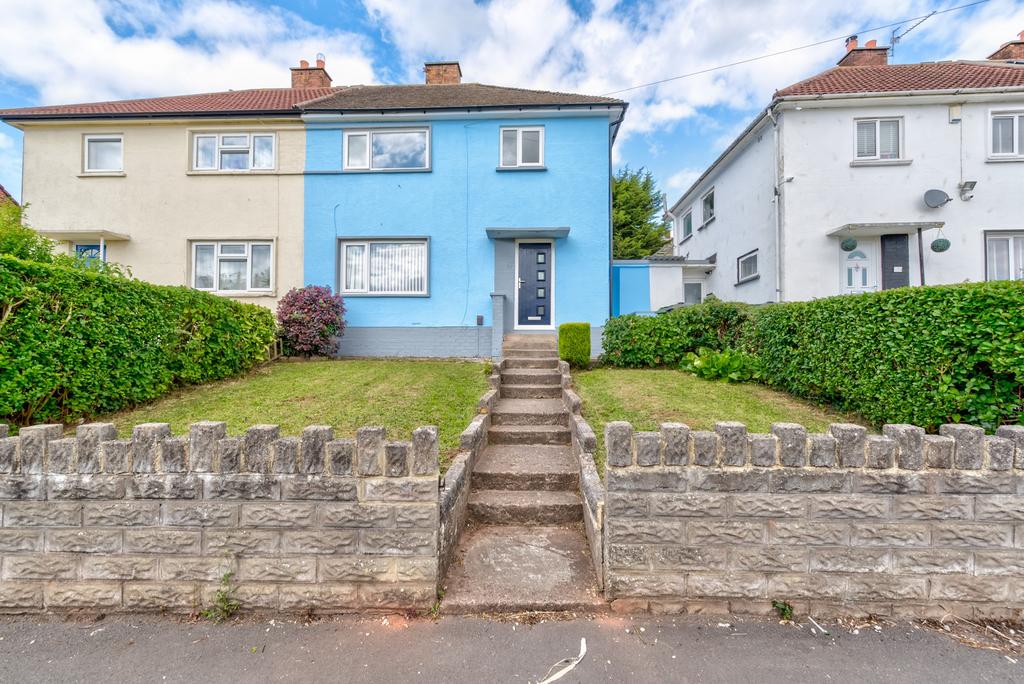 Llandudno Road, Rumney, Cardiff. CF3 3 bed semidetached house for sale