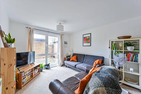 1 bedroom flat for sale - Effra Parade, Brixton, London, SW2