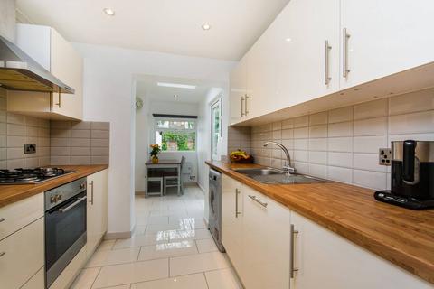 63 Teevan Road, Croydon, CR0 6RQ
