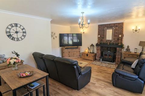 4 bedroom end of terrace house for sale, White Moss Road, Skelmersdale WN8