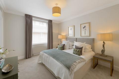 6 bedroom terraced house for sale, Herbert Crescent, London, SW1X