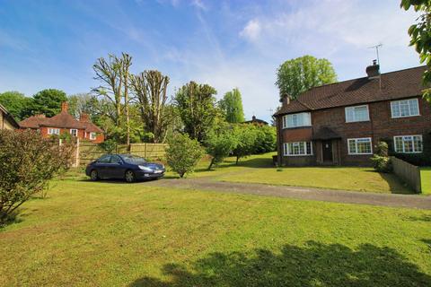 3 bedroom semi-detached house for sale, Jubilee Crescent, Ightham TN15