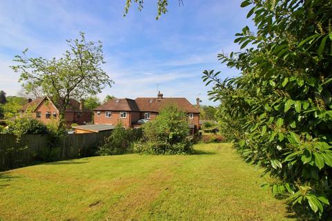 3 bedroom semi-detached house for sale, Jubilee Crescent, Ightham TN15
