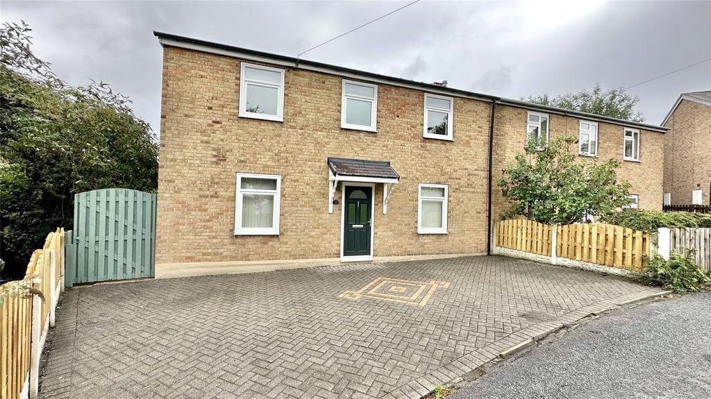 Wilthorpe Green, Wilthorpe, Barnsley... 3 bed semidetached house £