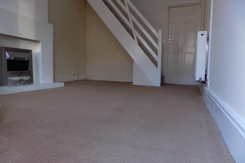 2 bedroom terraced house to rent, St. Peters Road, Luton, Bedfordshire