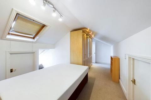 2 Claire Gardens, Stanmore, HA7 4EH