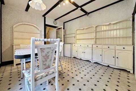 11 Cecil Park, Herne Bay, CT6 6DL
