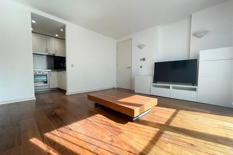 undefined, New Providence Wharf, 1 Fairmont Avenue, London E14