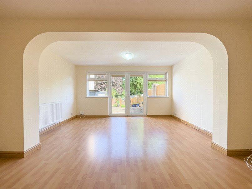 Sitting/Dining Room