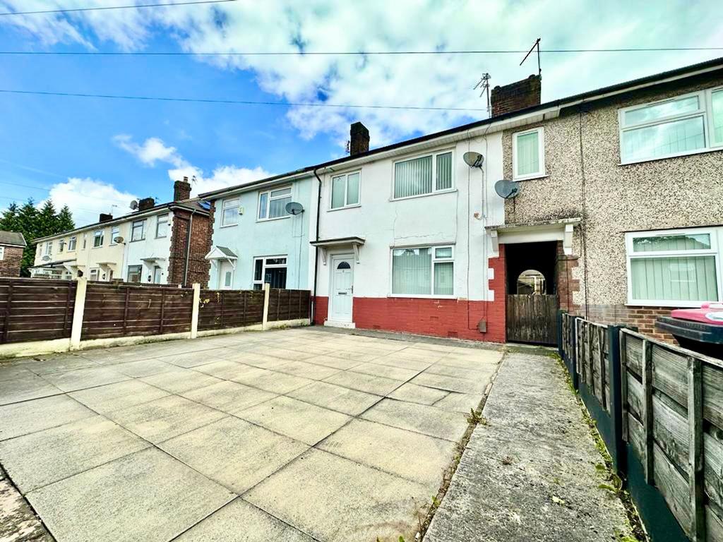 Second Avenue, Swinton, M27 3 bed terraced house for sale £200,000