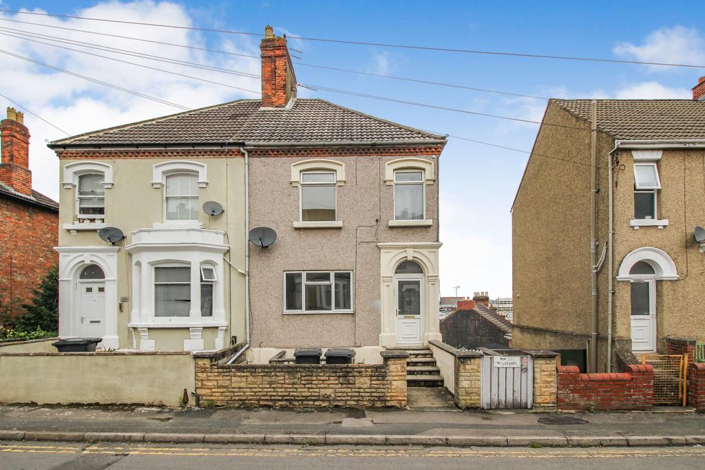 Dixon Street, Swindon SN1 1 bed flat £775 pcm (£179 pw)