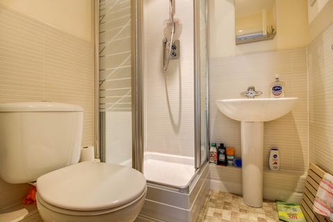 75 Birkdale Close, Swindon, SN25 2DH