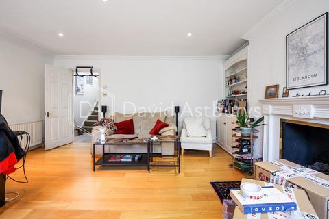 2 bedroom maisonette to rent, Blundell Street, Islington, London