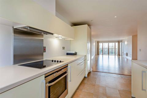 2 bedroom apartment to rent, Riverside Place, Cambridge, CB5