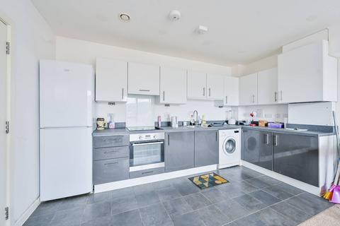 2 bedroom flat for sale, Barracouta House, Plumstead, London, SE18