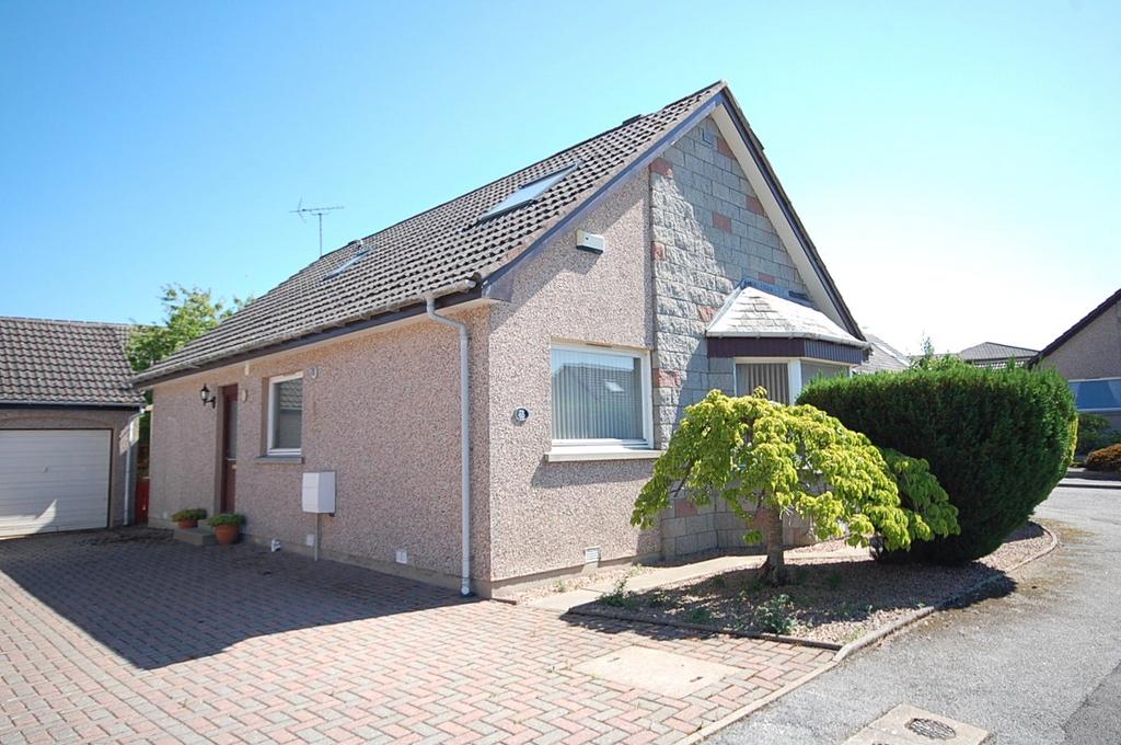 Queens Den, West End, Aberdeen, AB15 3 bed detached house £1,450 pcm