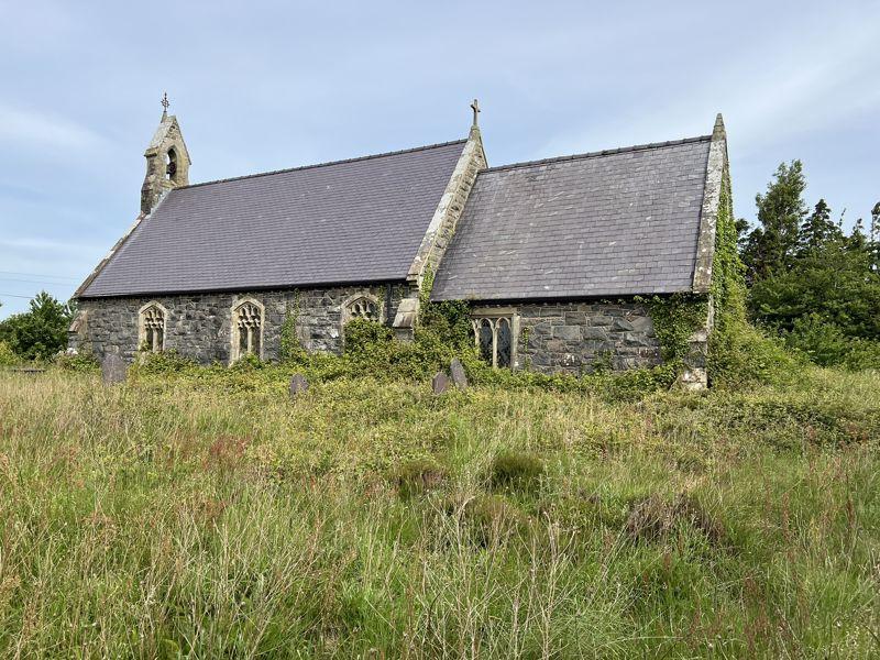 Llanfaglan, Nr Caernarfon. For Sale... Property £60,000