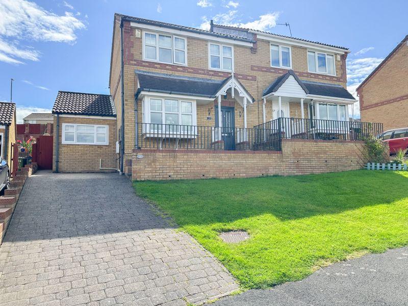 Valley Crescent, Blaydon 3 bed semidetached house for sale £210,000