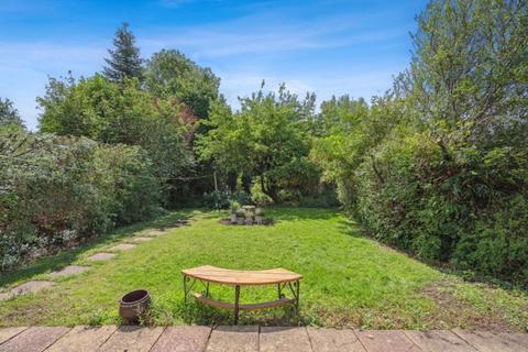 13 Ashtree Way, Hemel Hempstead, HP1 1QS