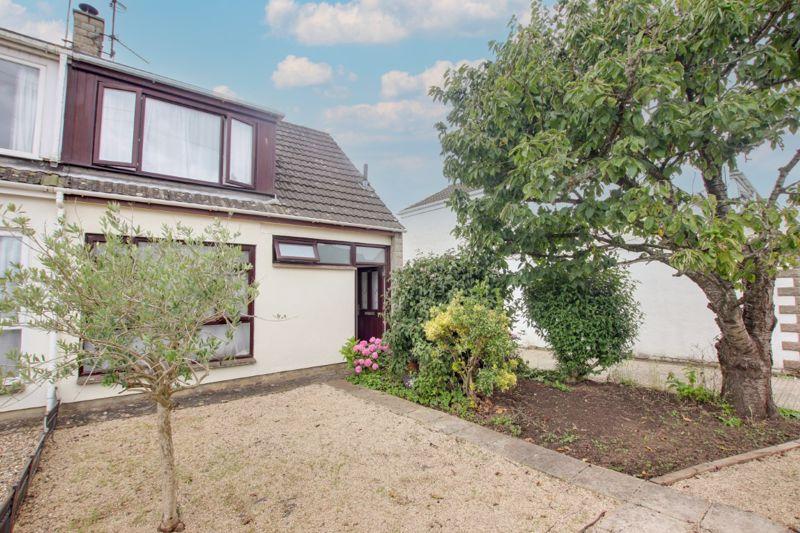 Newleaze Park, Broughton Gifford 3 bed semidetached house for sale £289,950
