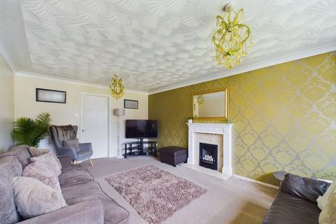 4 bedroom detached house for sale, Pine View, Telford TF2