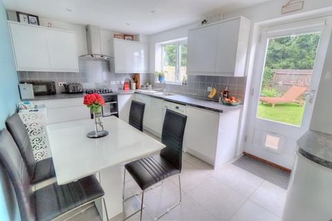 41 Barkus Way, Stokenchurch, High Wycombe, HP14 3RD