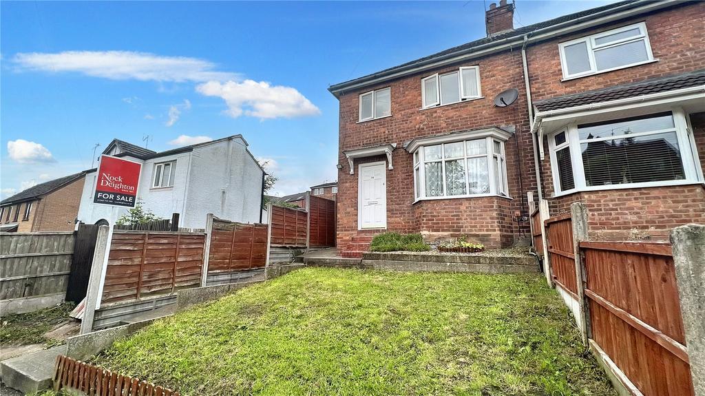 32 Cherry Orchard, Kidderminster 3 bed semi-detached house for sale - £ ...