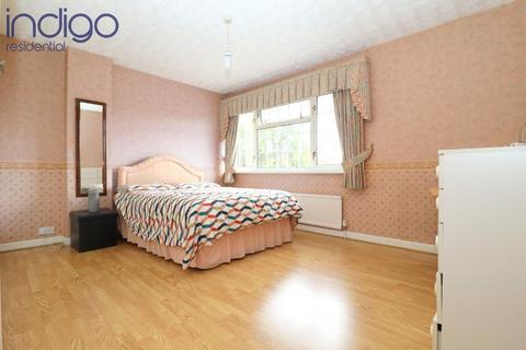 4 bedroom detached house for sale, Winton Close, Old Bedford Road Area, Luton, Bedfordshire, LU2 7BJ