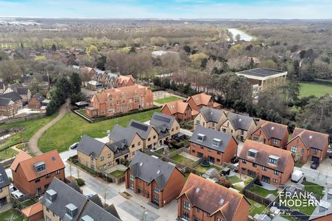 4 Marchment Square, Peterborough, PE3 6QR