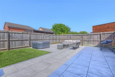 119 Low Gill View, Marton In Cleveland, Middlesbrough, TS7 8AX
