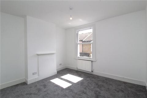 2 bedroom terraced house to rent, St. Andrews Road, Hanwell, W7