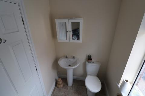 1 bedroom in a house share to rent, Caddow Road - UFR