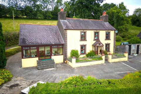 3 bedroom property with land for sale - Llansadwrn, Llanwrda, SA19
