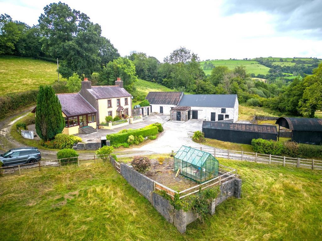 Llansadwrn, Llanwrda, SA19 3 bed property with land for sale £820,000