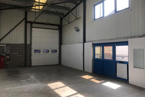 Industrial unit to rent, 67 Chartwell Road, Lancing BN15