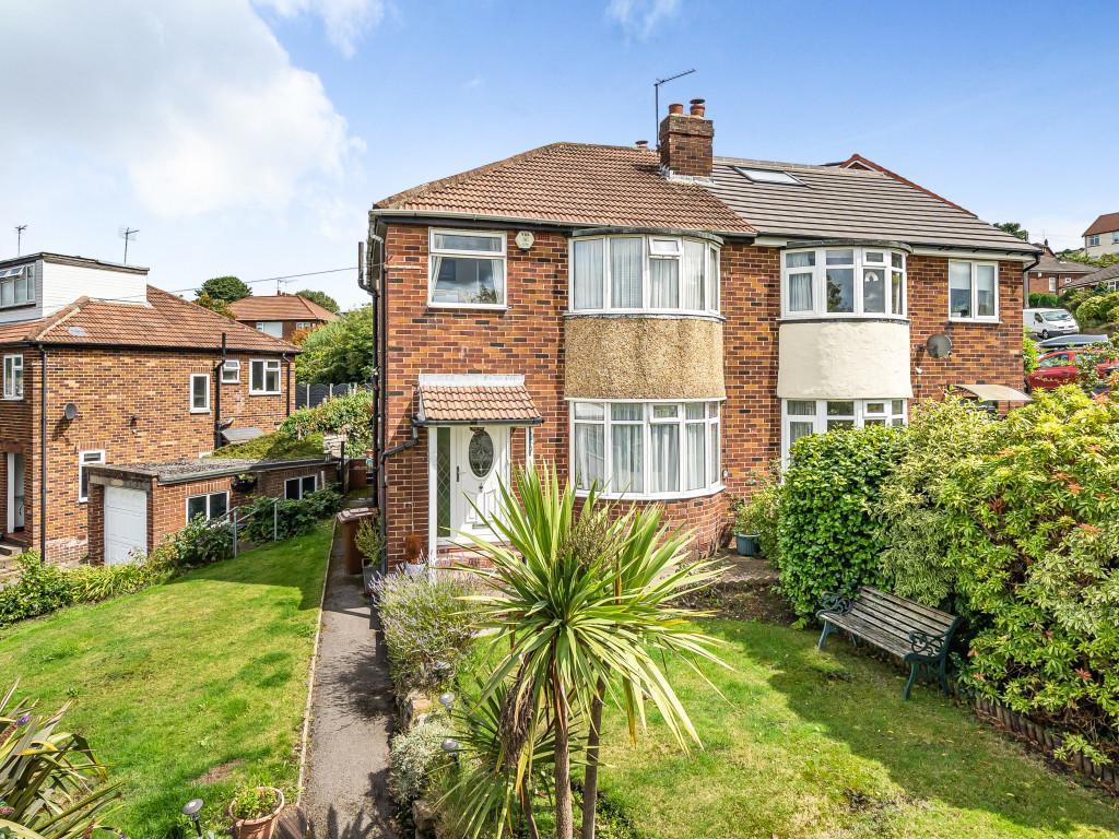 Woodhill Road, Leeds, West Yorkshire 3 bed semidetached house for sale