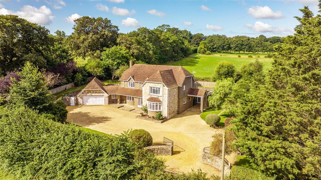 Blackwater, Isle Of Wight 5 bed detached house for sale £975,000