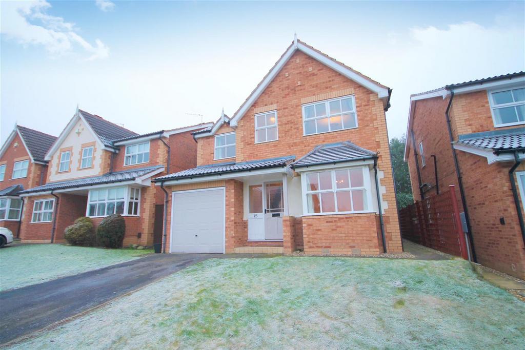 Burns Way, Harrogate 4 bed detached house £1,450 pcm (£335 pw)