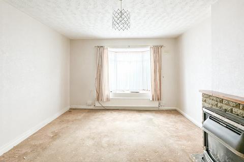 2 bedroom flat for sale - Wyndham Crescent, Bristol