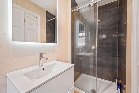 14 Bowyer Walk, Ascot, SL5 8QS
