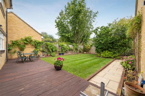 14 Bowyer Walk, Ascot, SL5 8QS