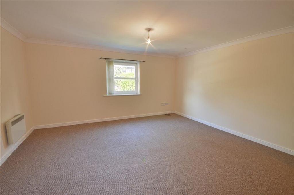 Wentworth Mews, Ackworth, WF7 2 bed apartment to rent £675 pcm (£156 pw)